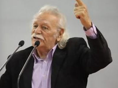 Μ. Γλέζος: «Αξιώνουμε δικαίωση του ελληνικού λαού» Μ. Γλέζος: «Αξιώνουμε δικαίωση του ελληνικού λαού»